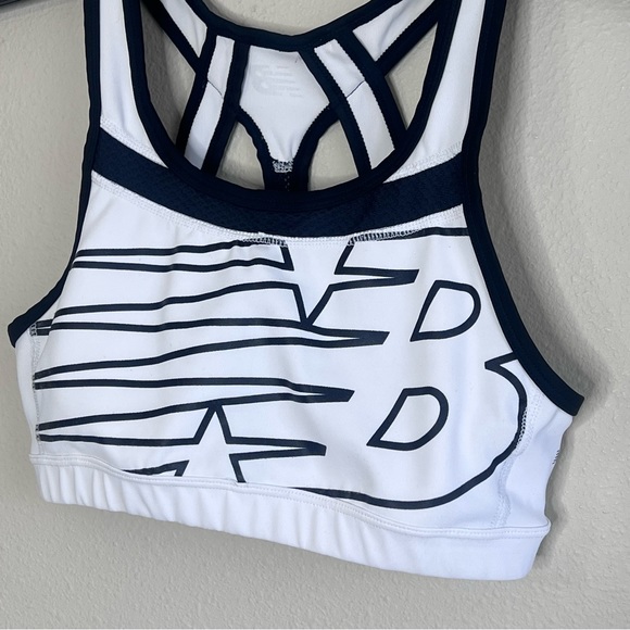 New Balance Bra Top Black and White Size Small - Picture 4 of 4